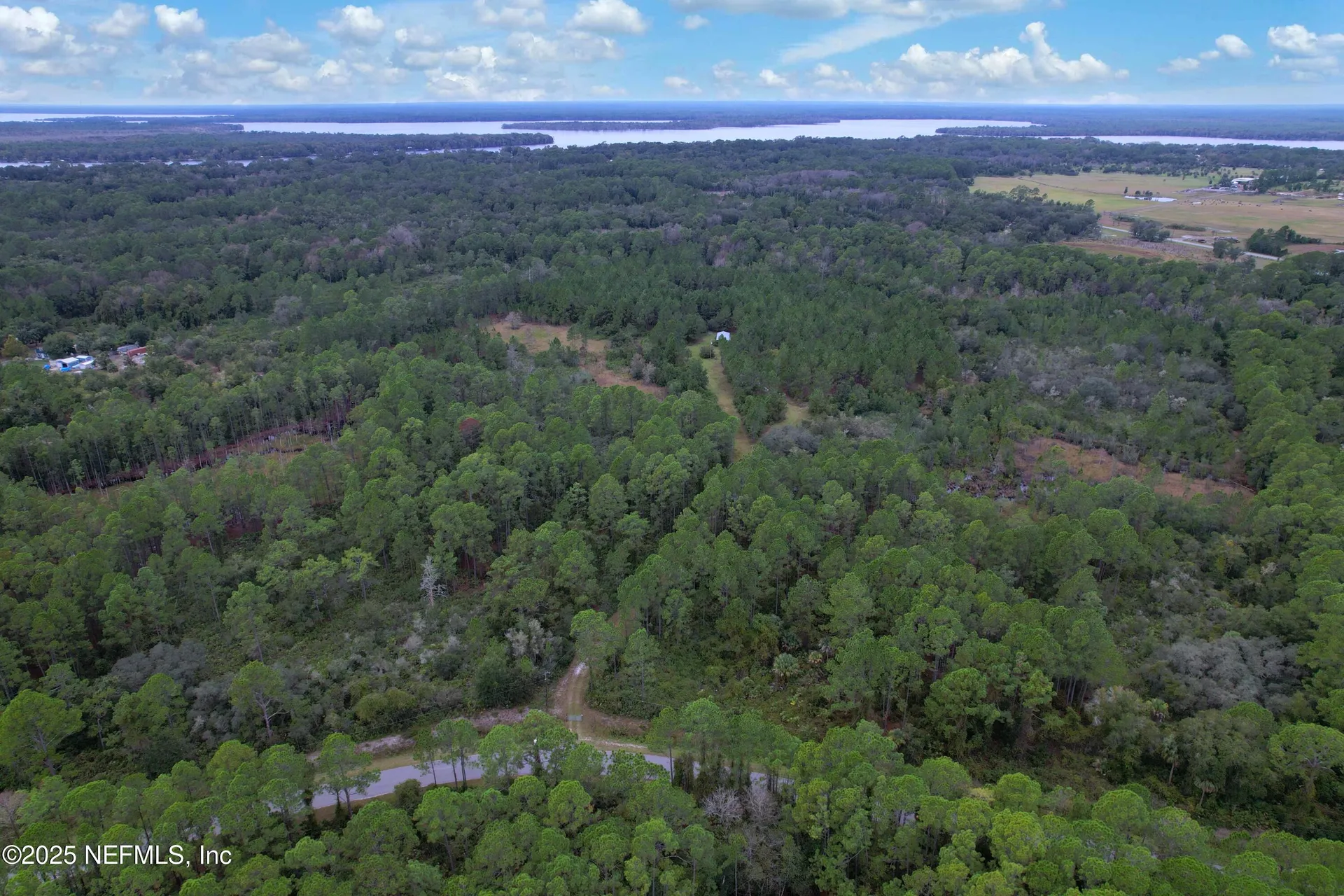 139 Lakeway Drive Georgetown FL 32139