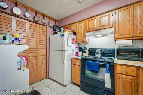 4480 Melissa Court W Jacksonville FL 32210