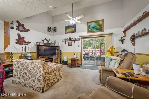 4480 Melissa Court W Jacksonville FL 32210