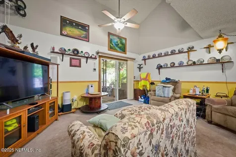 4480 Melissa Court W Jacksonville FL 32210