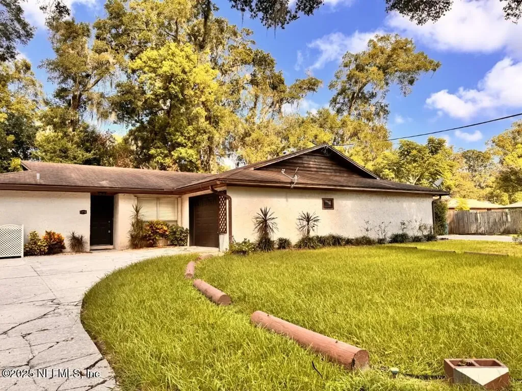 1218 Colt Street Jacksonville FL 32211
