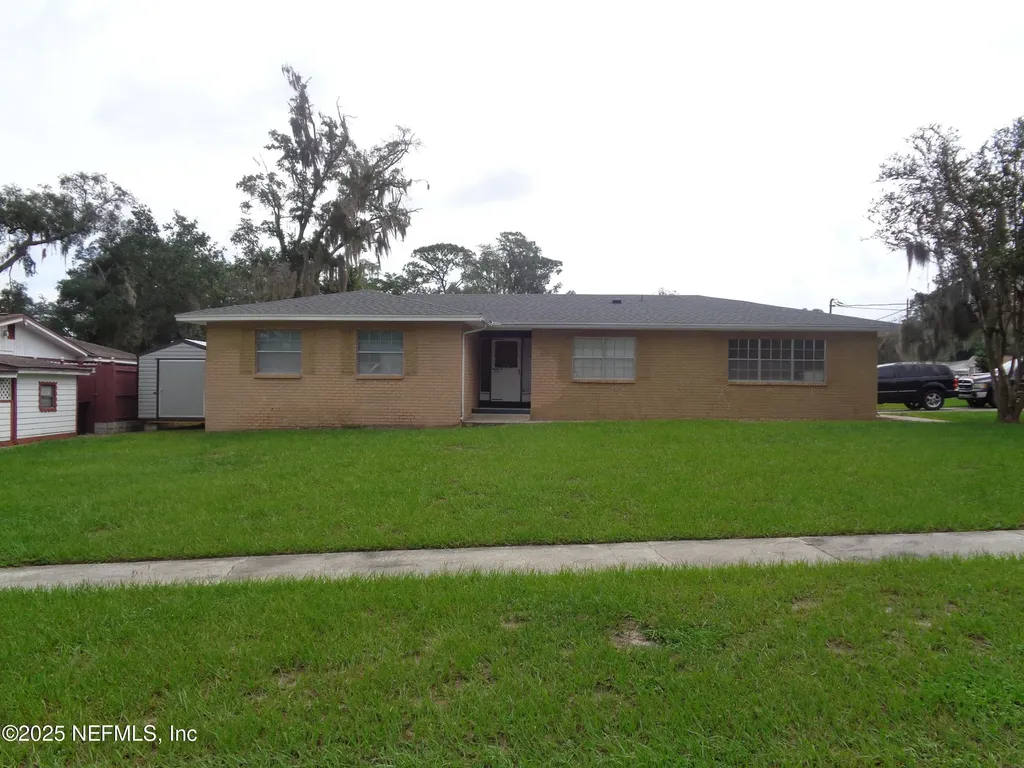 331 Neptune Road Orange Park FL 32073