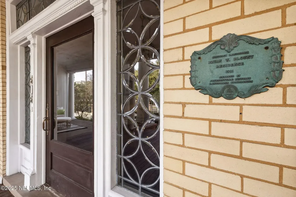 1636 King Street Jacksonville FL 32204