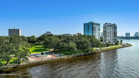 1636 King Street Jacksonville FL 32204