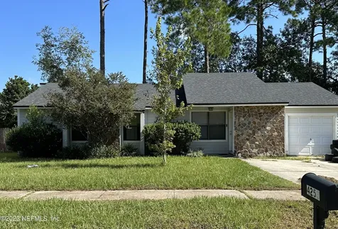4253 Huntington Forest Boulevard Jacksonville FL 32257