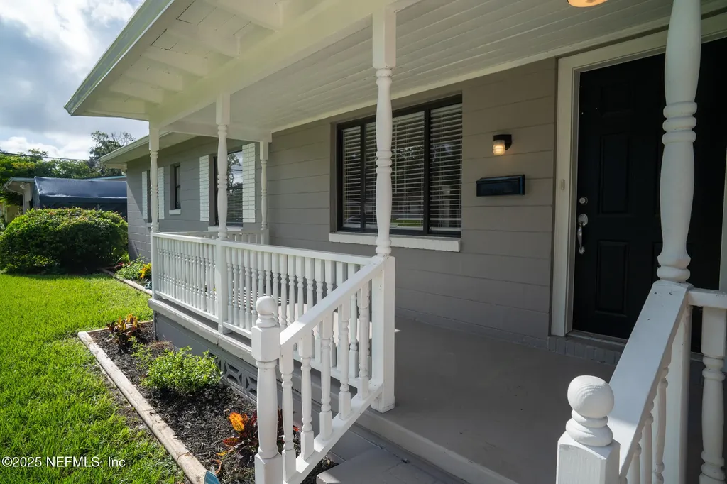 6256 Sage Drive Jacksonville FL 32210