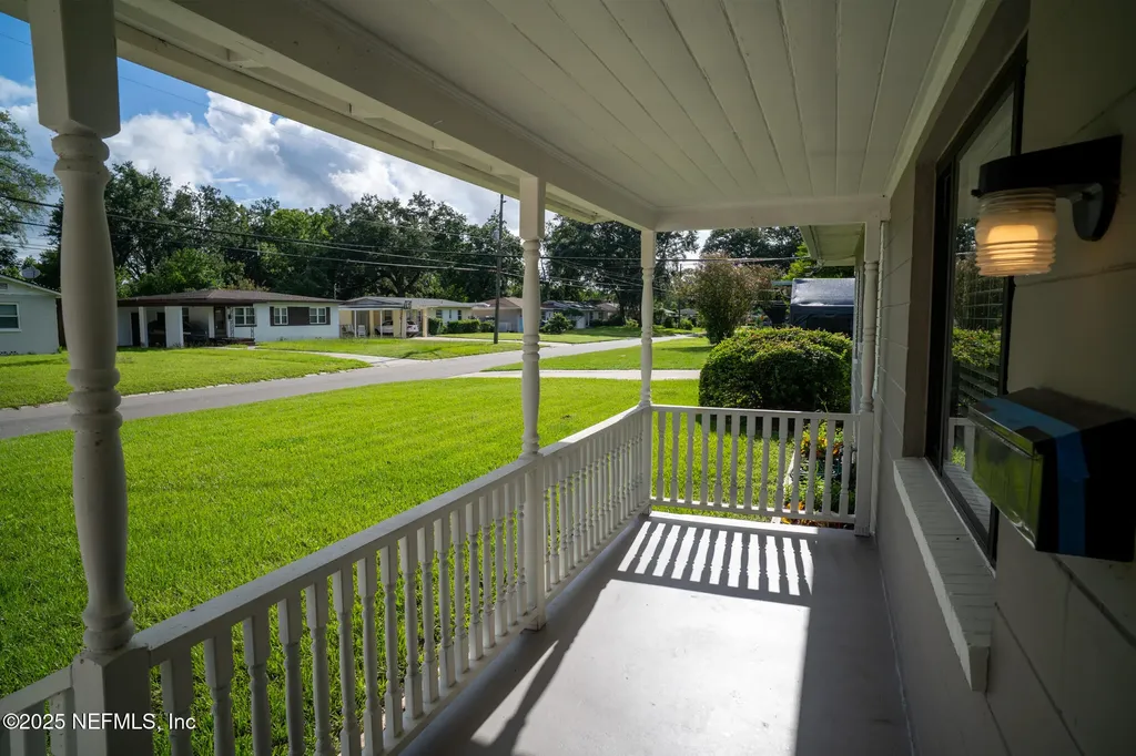 6256 Sage Drive Jacksonville FL 32210