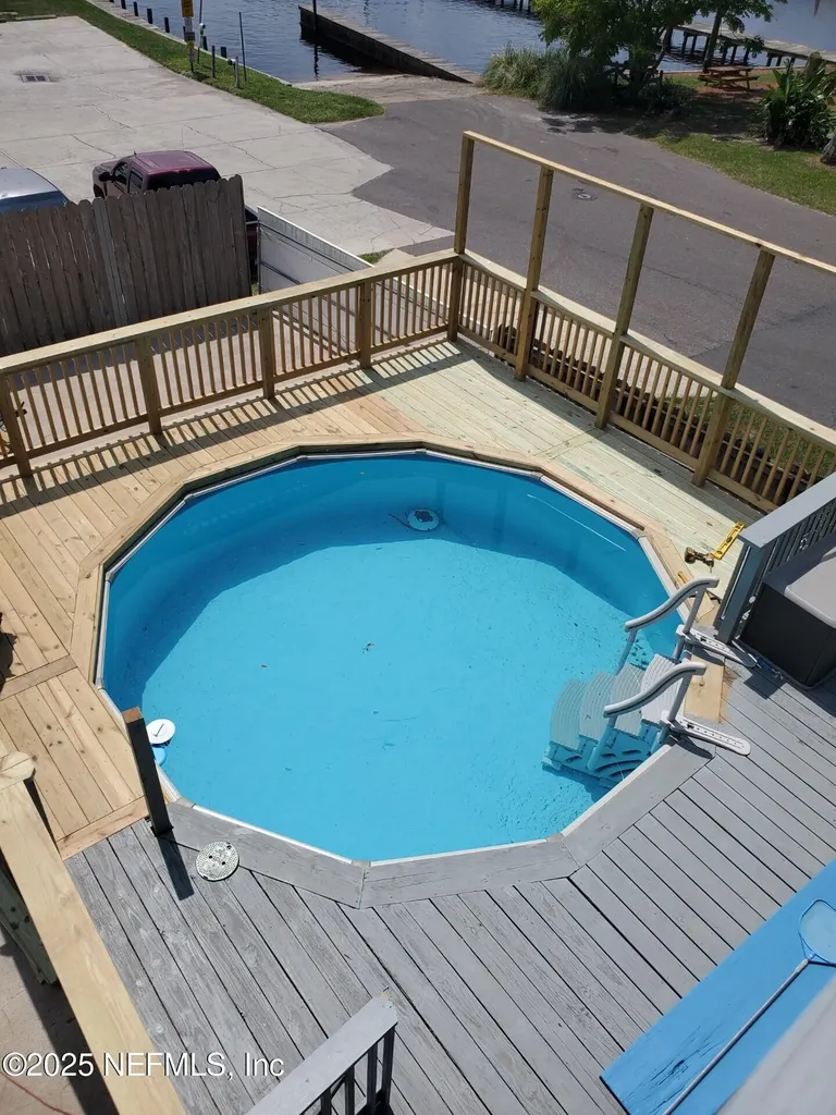 10 Central Avenue Crescent City FL 32112