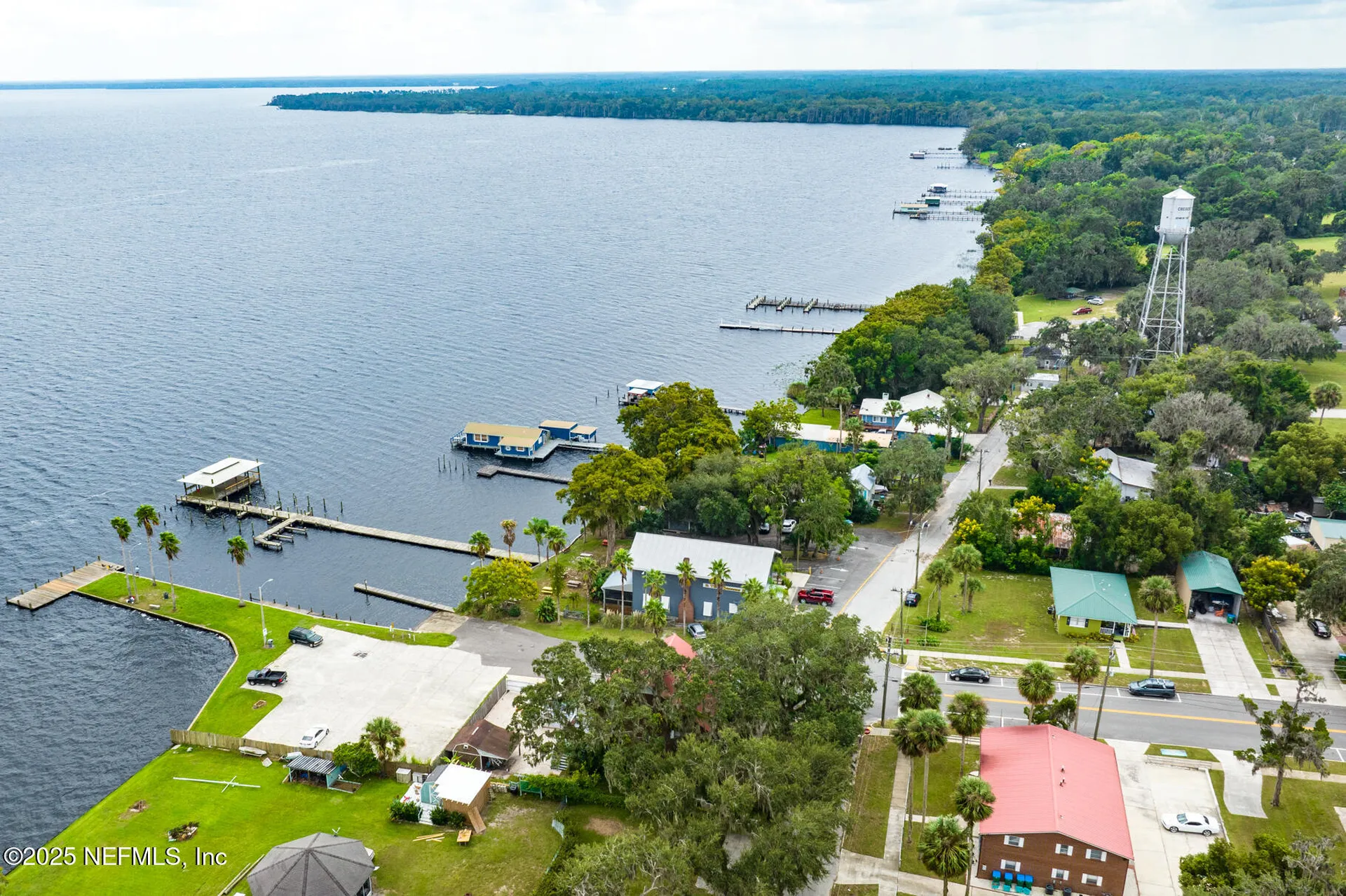 10 Central Avenue Crescent City FL 32112