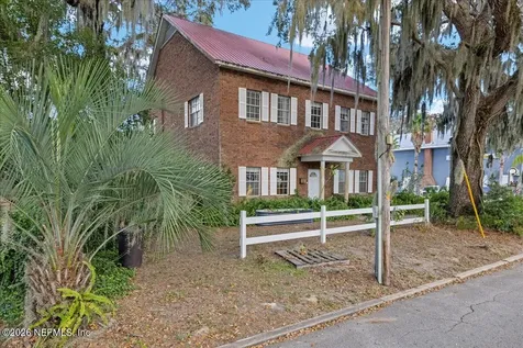10 Central Avenue Crescent City FL 32112