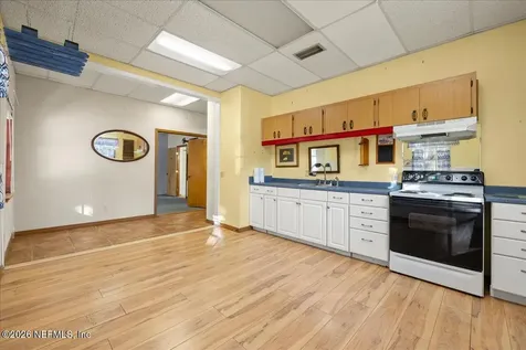 10 Central Avenue Crescent City FL 32112