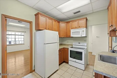 10 Central Avenue Crescent City FL 32112