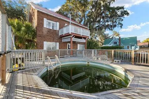 10 Central Avenue Crescent City FL 32112