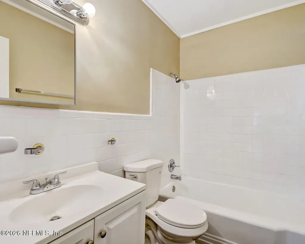 628 E 59th Street Jacksonville FL 32208