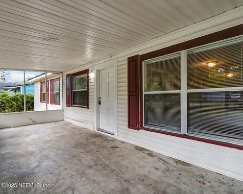 9621 Ronnie Street Jacksonville FL 32208
