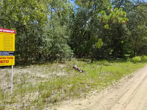 244 Thompson Avenue Interlachen FL 32148