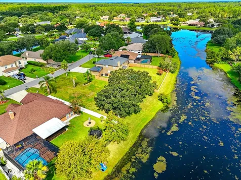 256 Village Green Avenue St. Johns FL 32259
