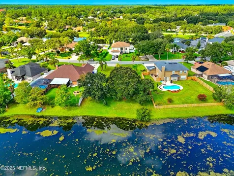 256 Village Green Avenue St. Johns FL 32259