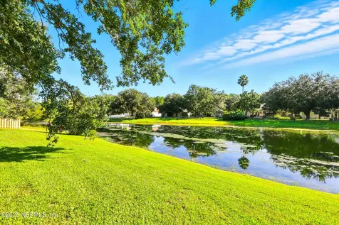 256 Village Green Avenue St. Johns FL 32259