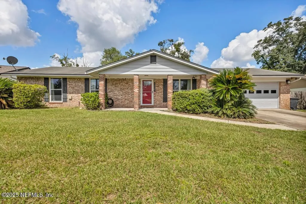 1530 Lavilla Drive N Jacksonville FL 32221