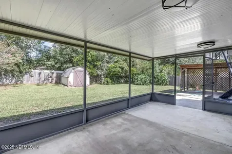 1530 Lavilla Drive N Jacksonville FL 32221