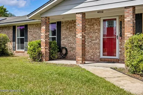 1530 Lavilla Drive N Jacksonville FL 32221