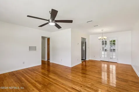 7116 Gaillardia Road S Jacksonville FL 32211