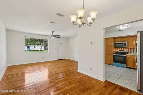 7116 Gaillardia Road S Jacksonville FL 32211