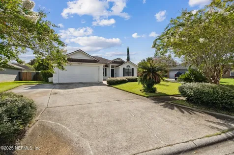 2325 Honolulu Court Jacksonville FL 32246