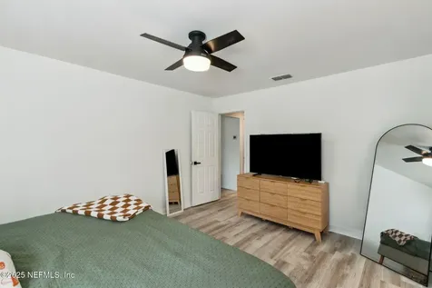 2325 Honolulu Court Jacksonville FL 32246