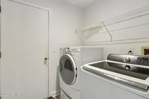 2325 Honolulu Court Jacksonville FL 32246