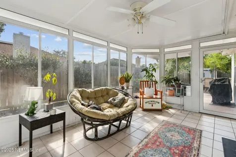 2325 Honolulu Court Jacksonville FL 32246