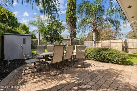 2325 Honolulu Court Jacksonville FL 32246