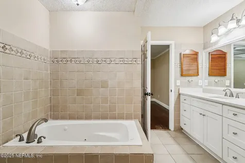 10813 Cheatham Trail Jacksonville FL 32223