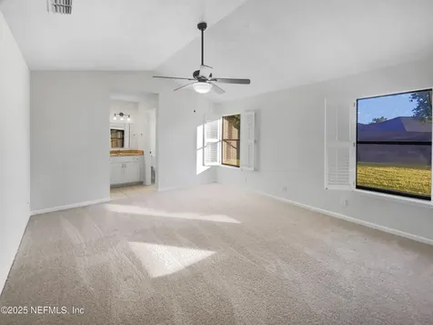 454 Naugatuck Drive Jacksonville FL 32225