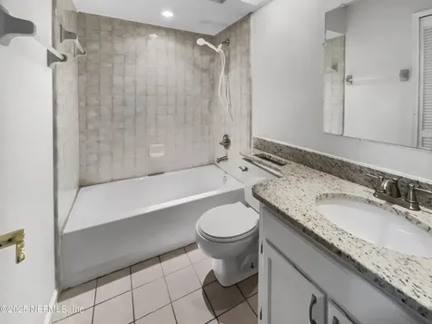454 Naugatuck Drive Jacksonville FL 32225