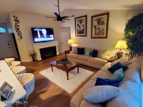 3306 Deerfield Pointe Drive Orange Park FL 32073