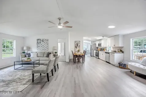 6357 Armstrong Road Elkton FL 32033