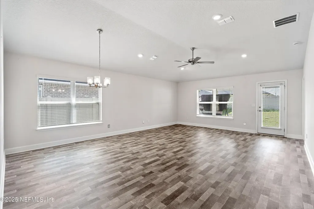 3137 Laurel Springs Drive Green Cove Springs FL 32043