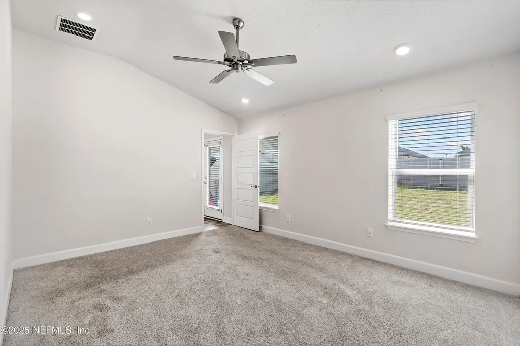 3137 Laurel Springs Drive Green Cove Springs FL 32043