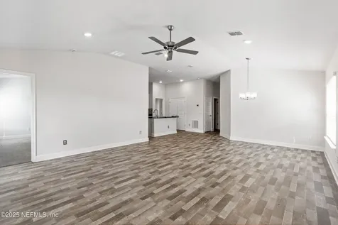 3137 Laurel Springs Drive Green Cove Springs FL 32043