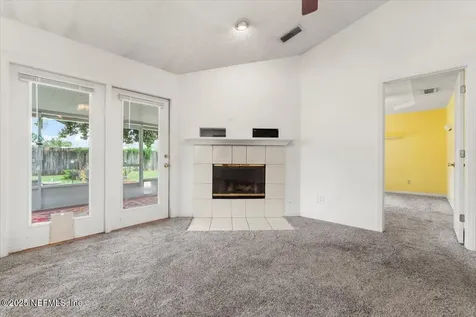 2930 Russell Oaks Drive Green Cove Springs FL 32043