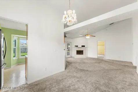 2930 Russell Oaks Drive Green Cove Springs FL 32043