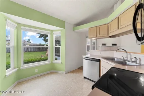 2930 Russell Oaks Drive Green Cove Springs FL 32043