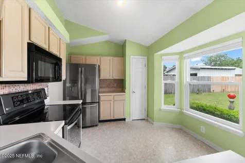 2930 Russell Oaks Drive Green Cove Springs FL 32043