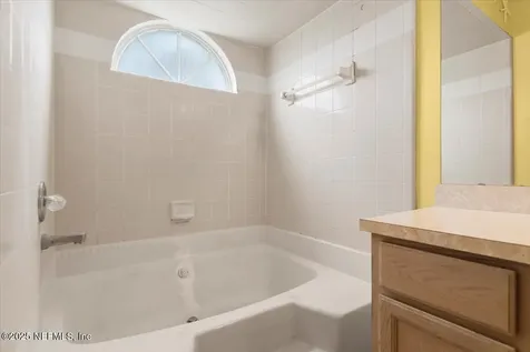 2930 Russell Oaks Drive Green Cove Springs FL 32043