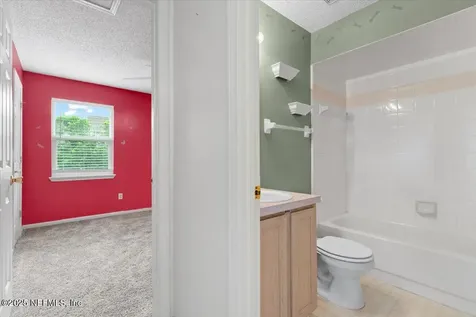 2930 Russell Oaks Drive Green Cove Springs FL 32043