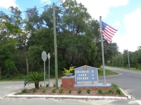 0 Lake Shore Lot 417 Terrace Interlachen FL 32148