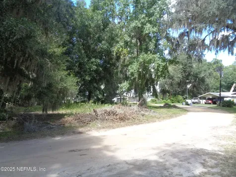 0 Lake Shore Lot 417 Terrace Interlachen FL 32148