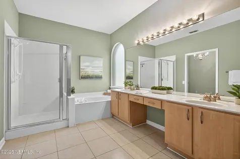 10472 Creston Glen Circle E Jacksonville FL 32256